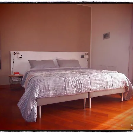 Susanna Bed & Breakfast 4*